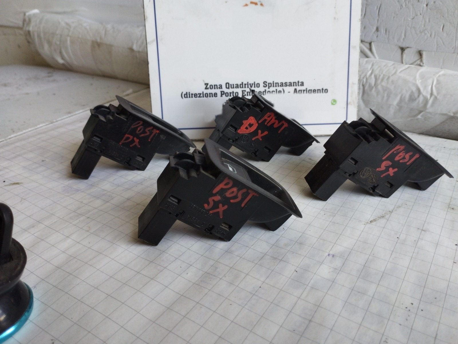 Miniatura 12