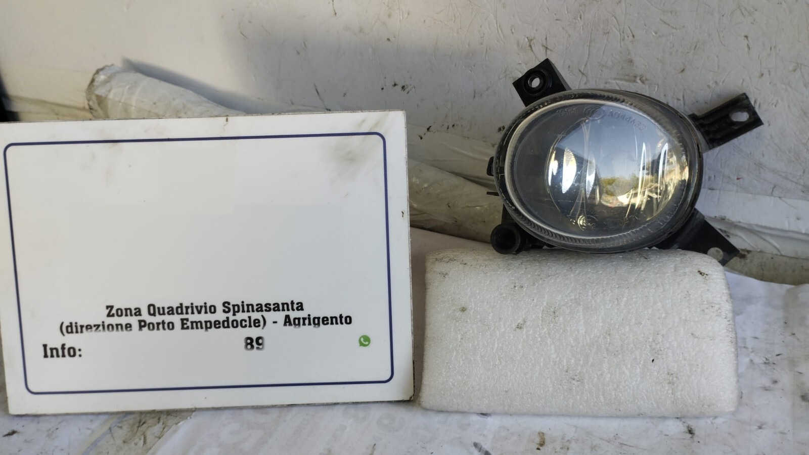 fanal e faretto fendinebbia anteriore sinistro - Immagine 1 di 7