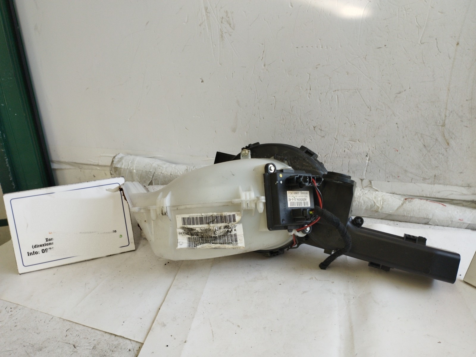 Ventola Abitacolo Con Resistenza Posteriore Sinistro Citroen C4 PICASSO (09/06>08/13<) Usato
