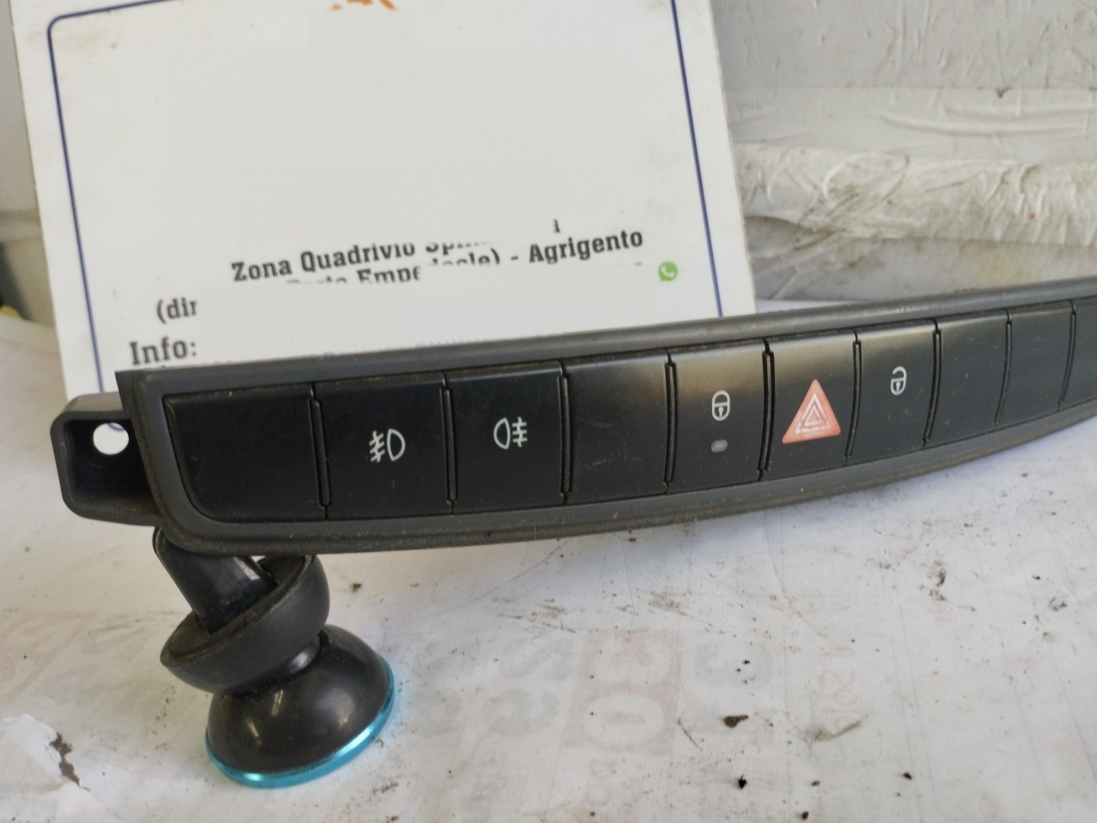 Miniatura 8