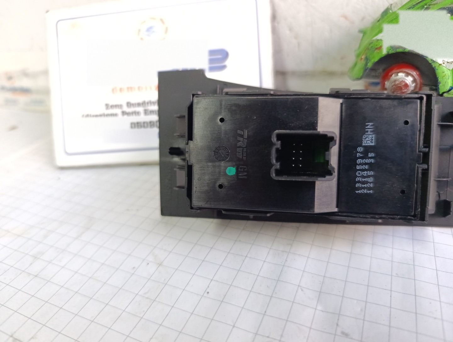 Miniatura 8