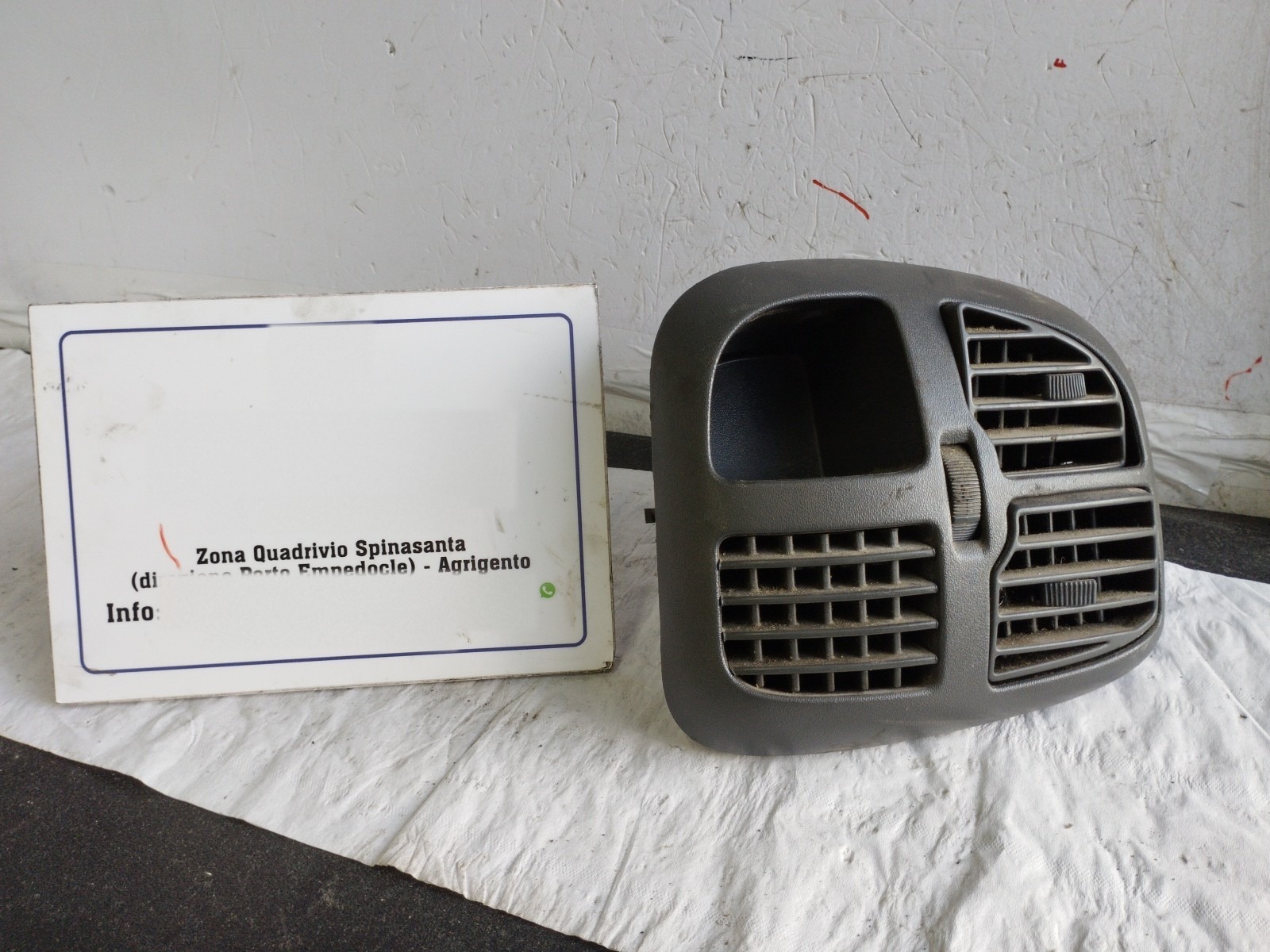 Bocchetta Aria Anteriore Destro Fiat DUCATO (2E) (02/02>06/06<) Usato