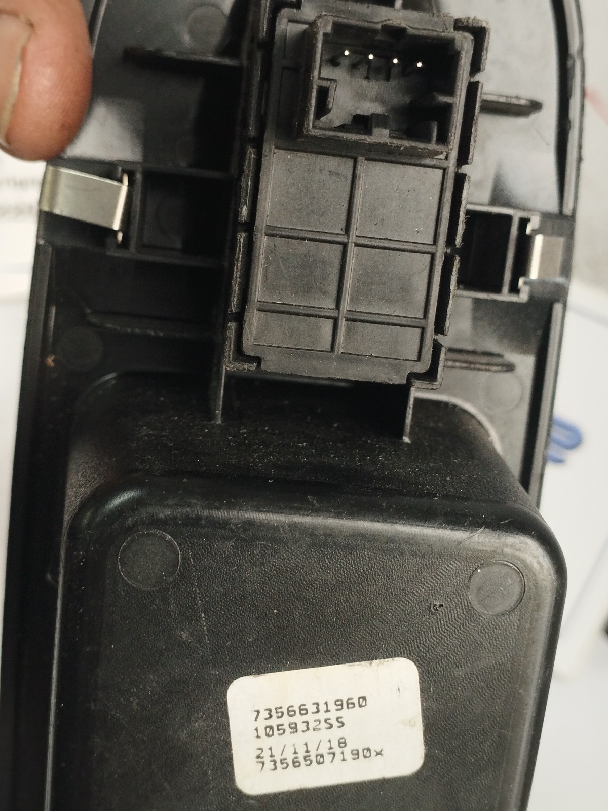 Miniatura 9