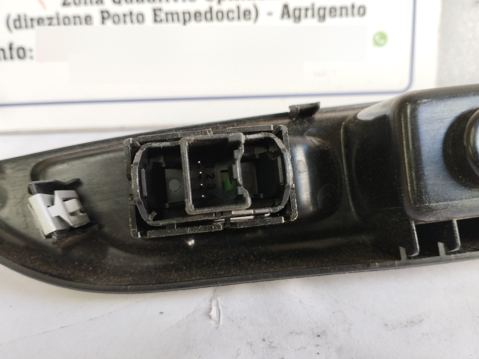 Miniatura 8
