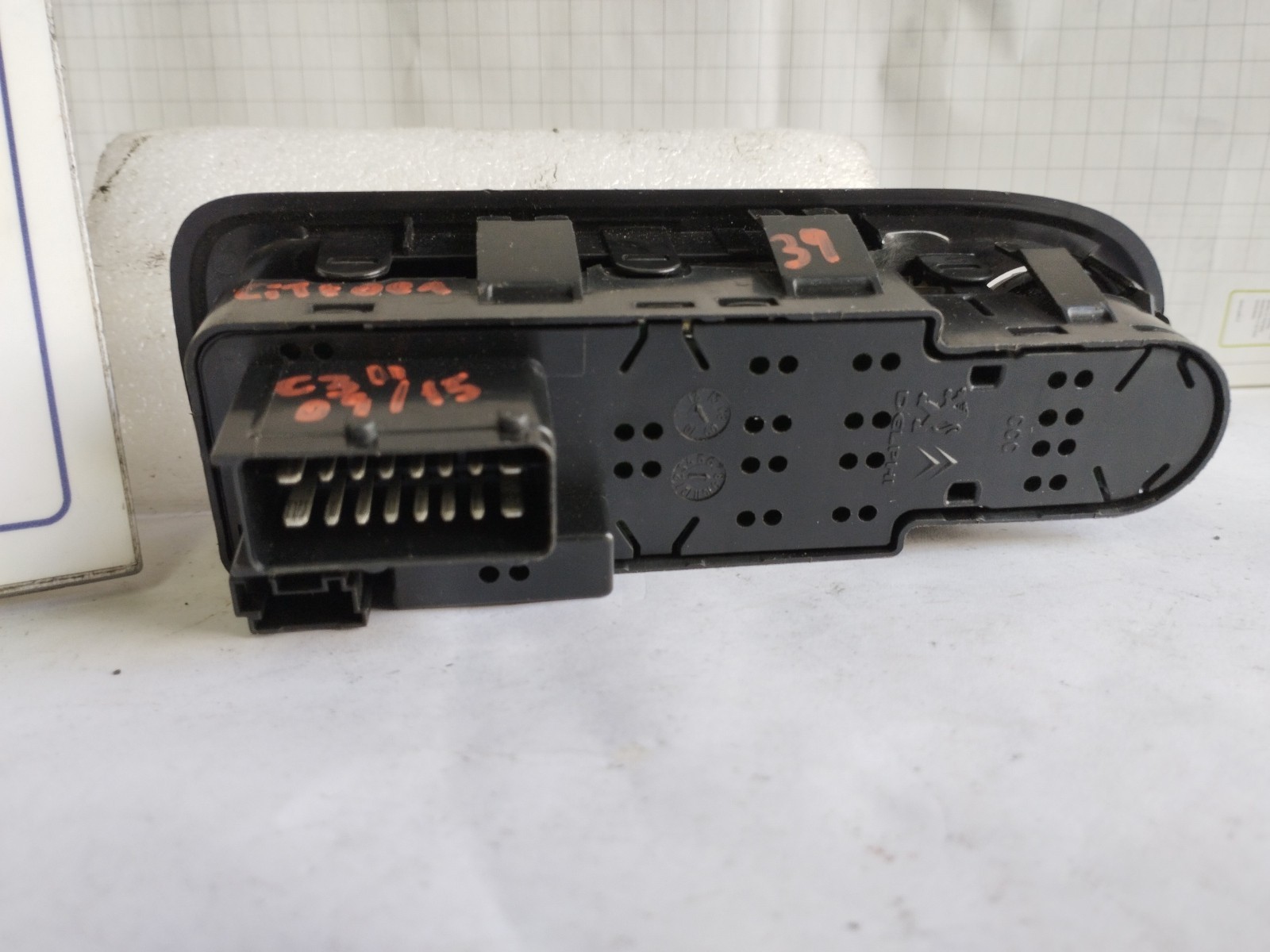 Miniatura 7