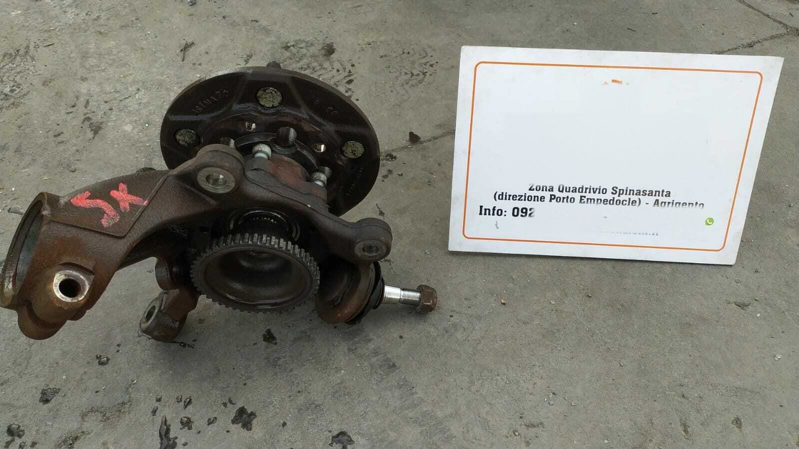 Montante Fusello Mozzo Anteriore Sinistro Ford TRANSIT (TT9) (06/06>) Usato