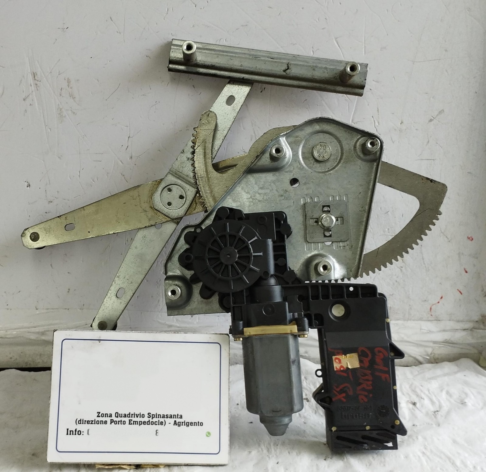Motorino alzacristallo porta post. Sinistro - Immagine 1 di 9