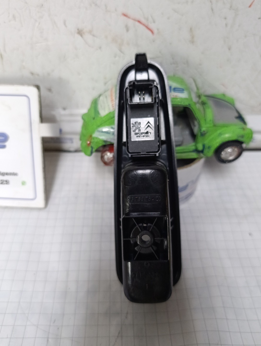 Miniatura 8