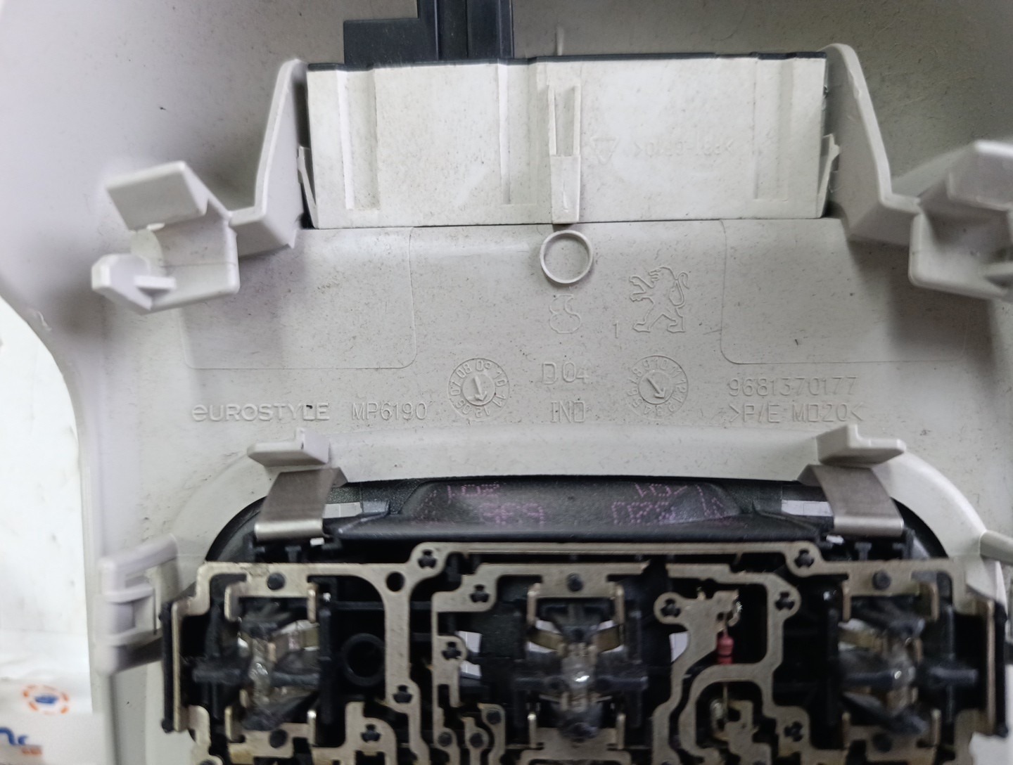 Miniatura 7