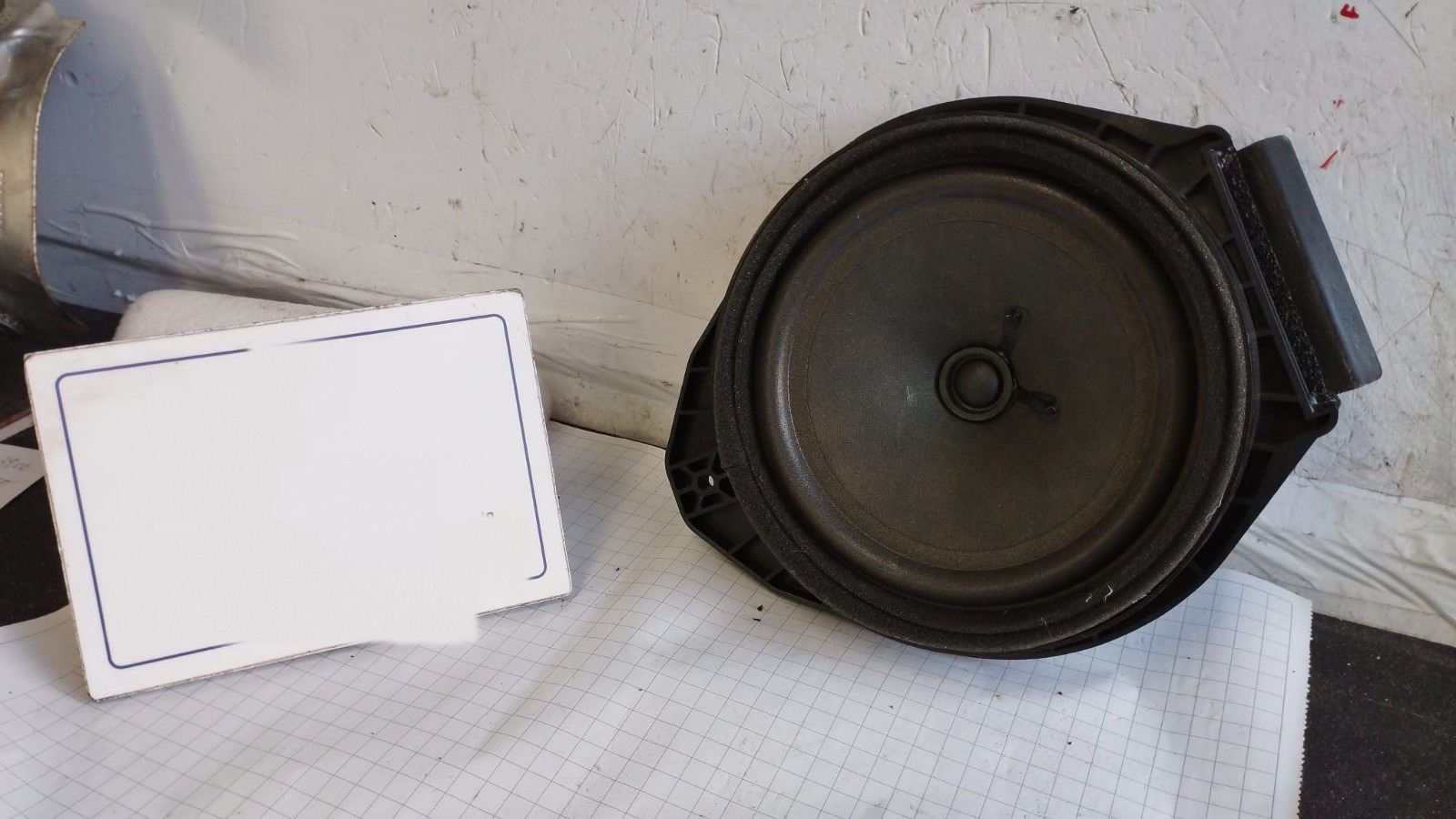 altoparlante cassa audio autoradio anteriore - Immagine 1 di 6