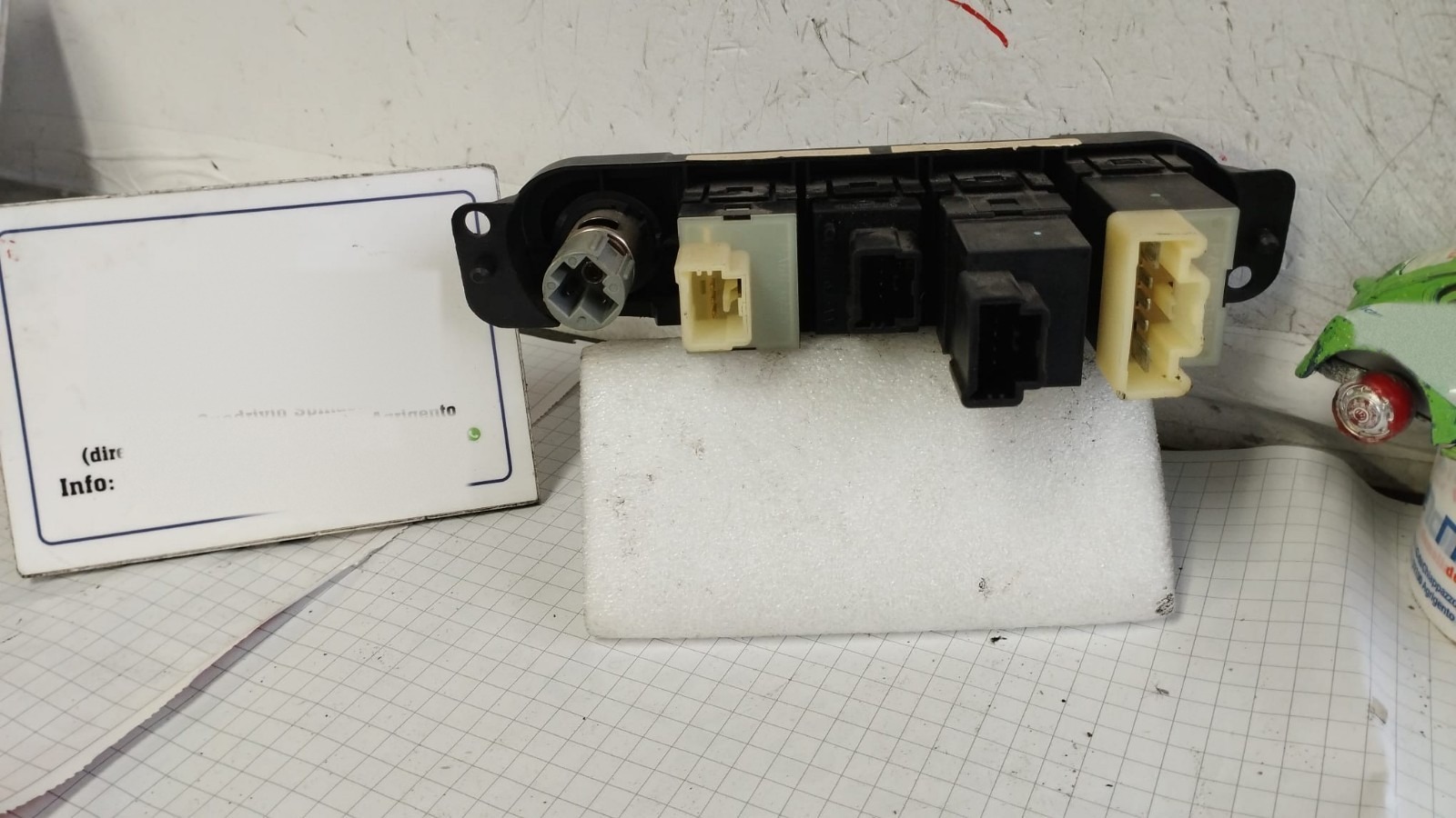 Miniatura 7