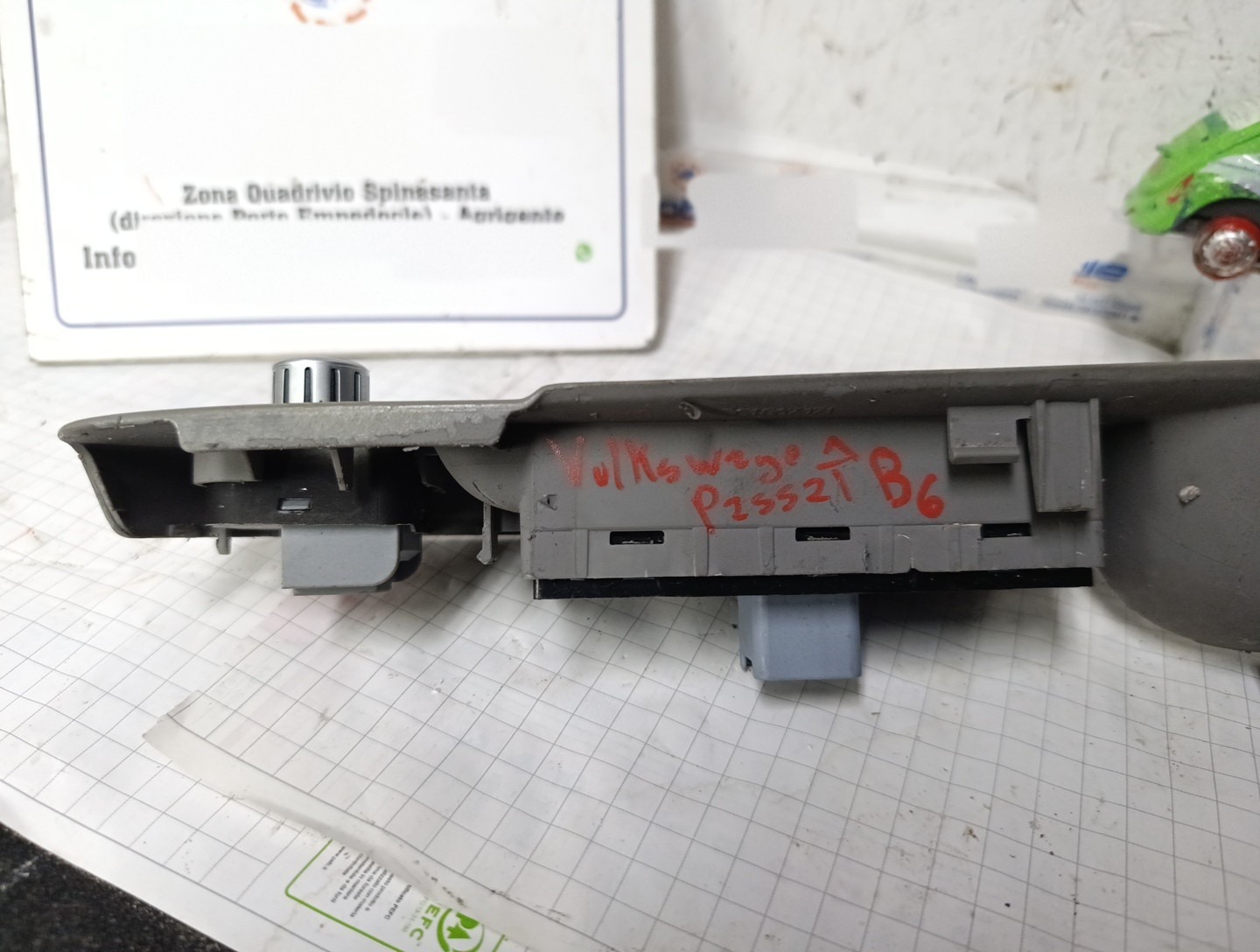 Miniatura 10