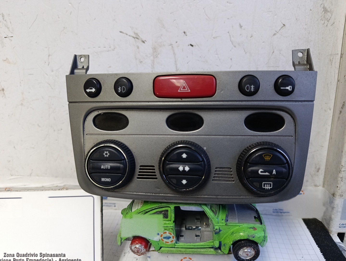 Miniatura 3