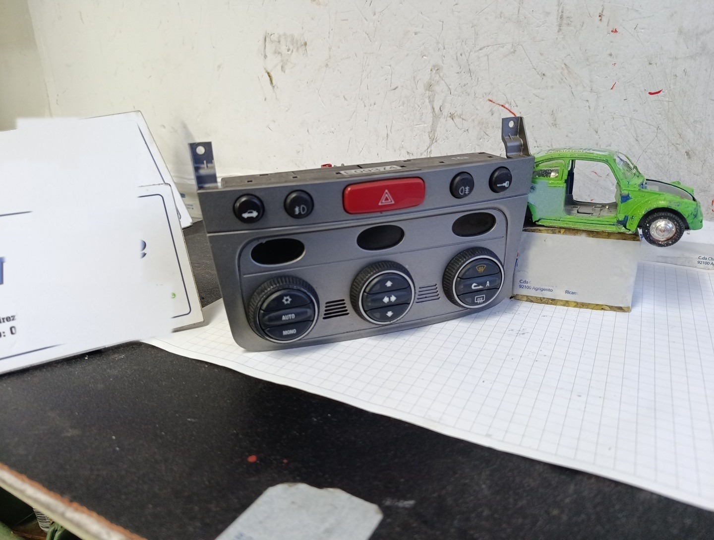 Miniatura 12