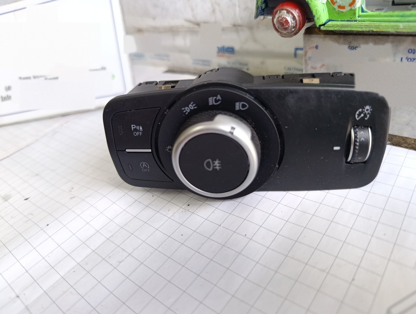 Miniatura 8