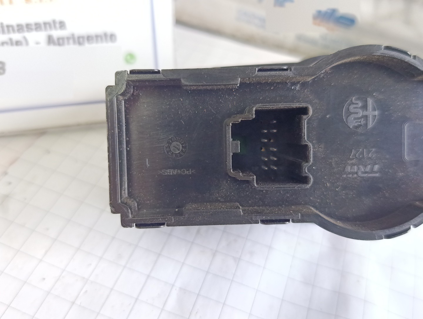Miniatura 12