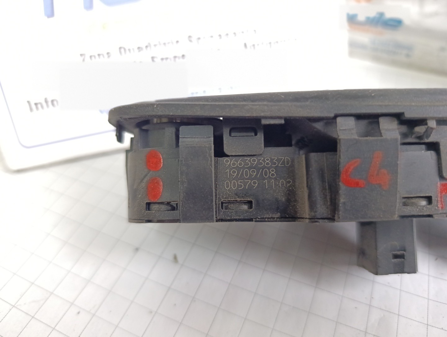 Miniatura 7