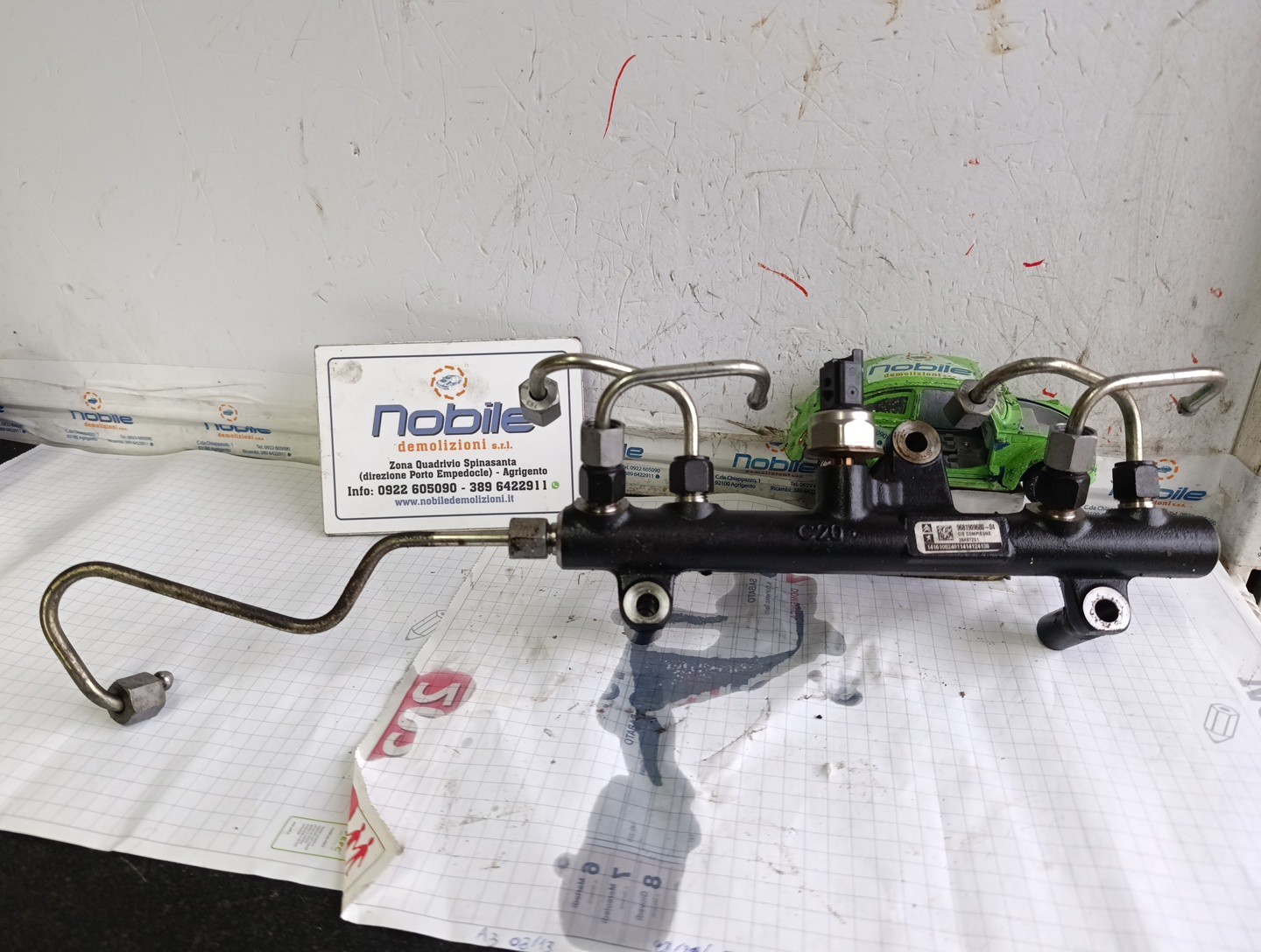 Flauto Iniezione Carburante (Peugeot) 9681909680 Usato
