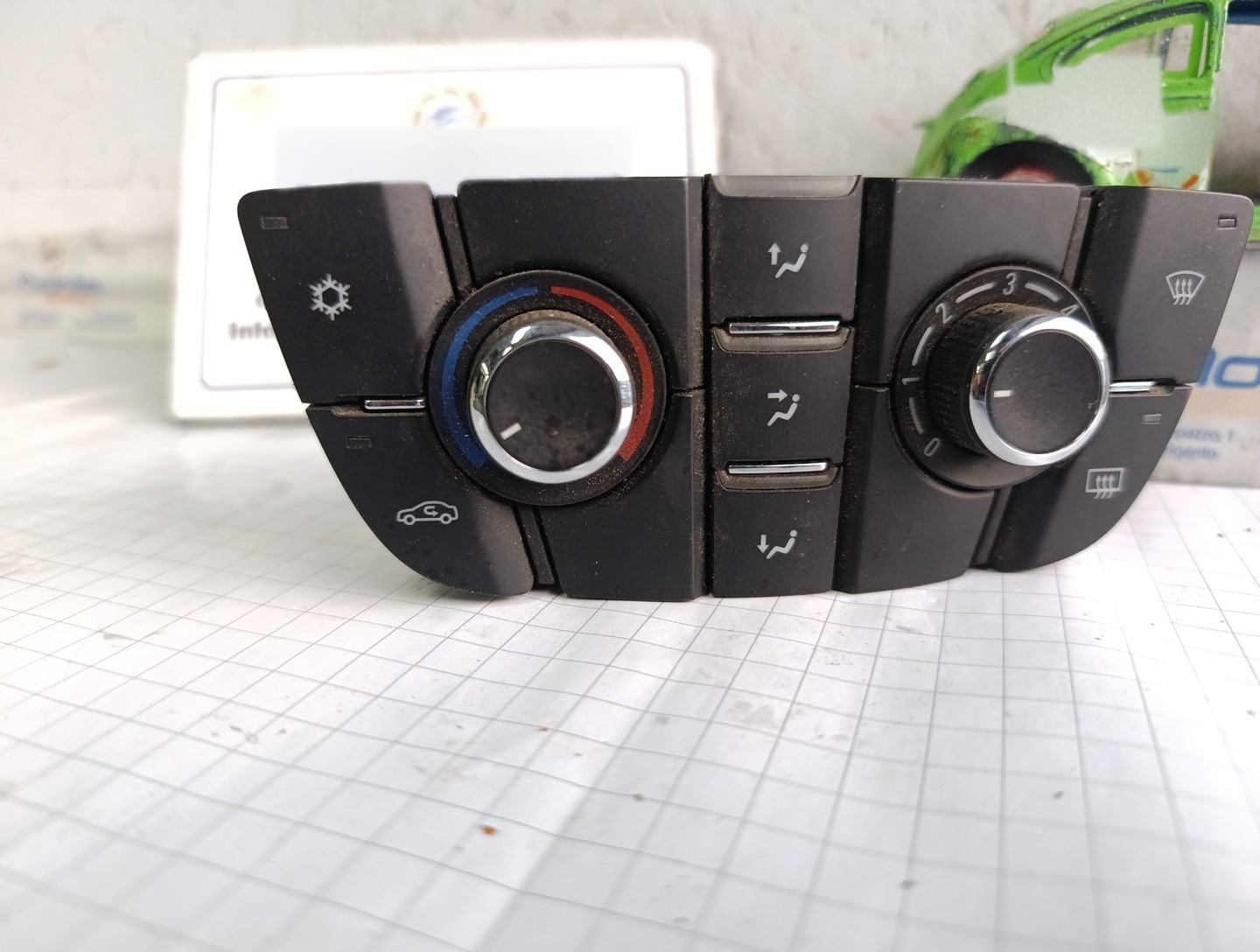 Miniatura 2