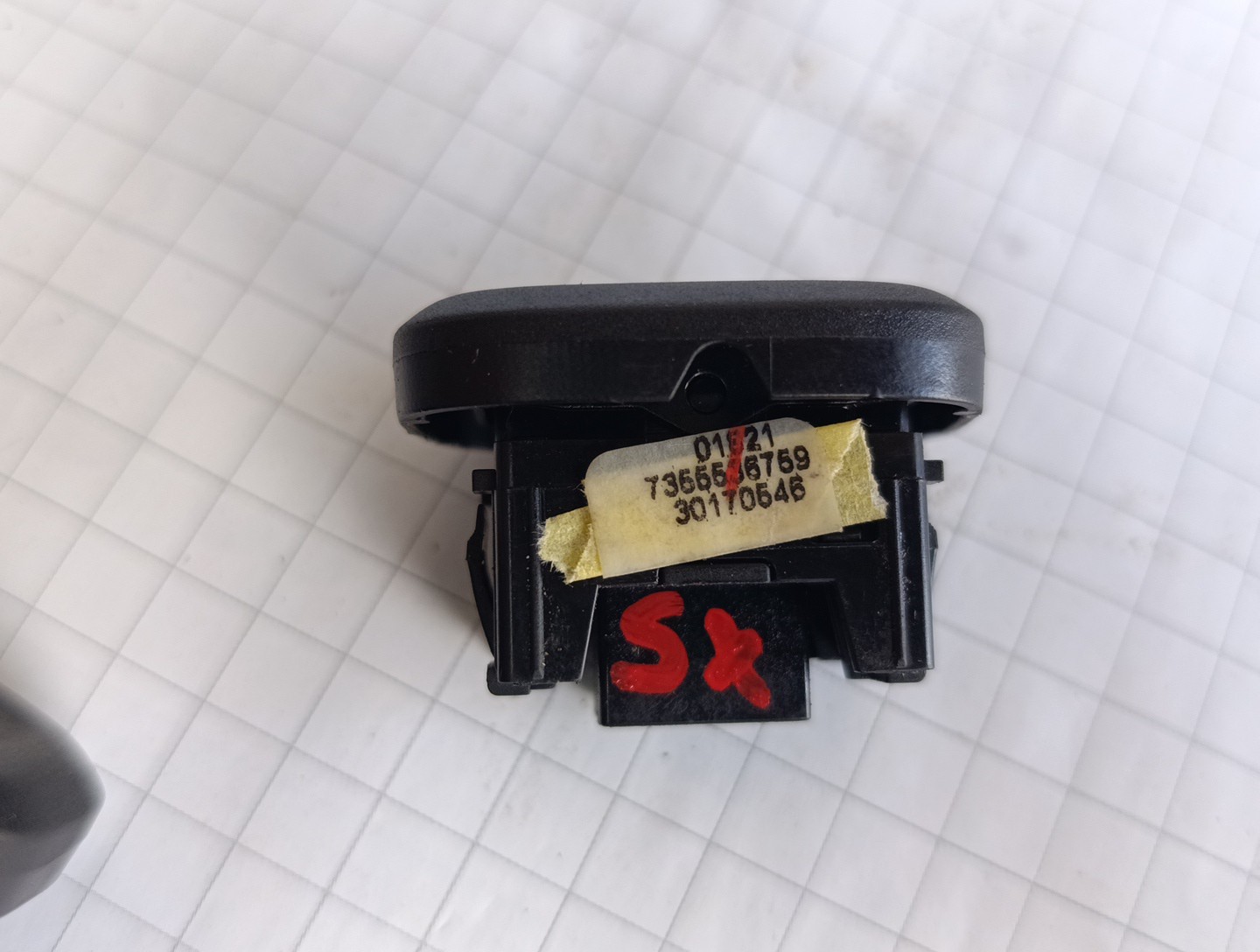 Miniatura 8