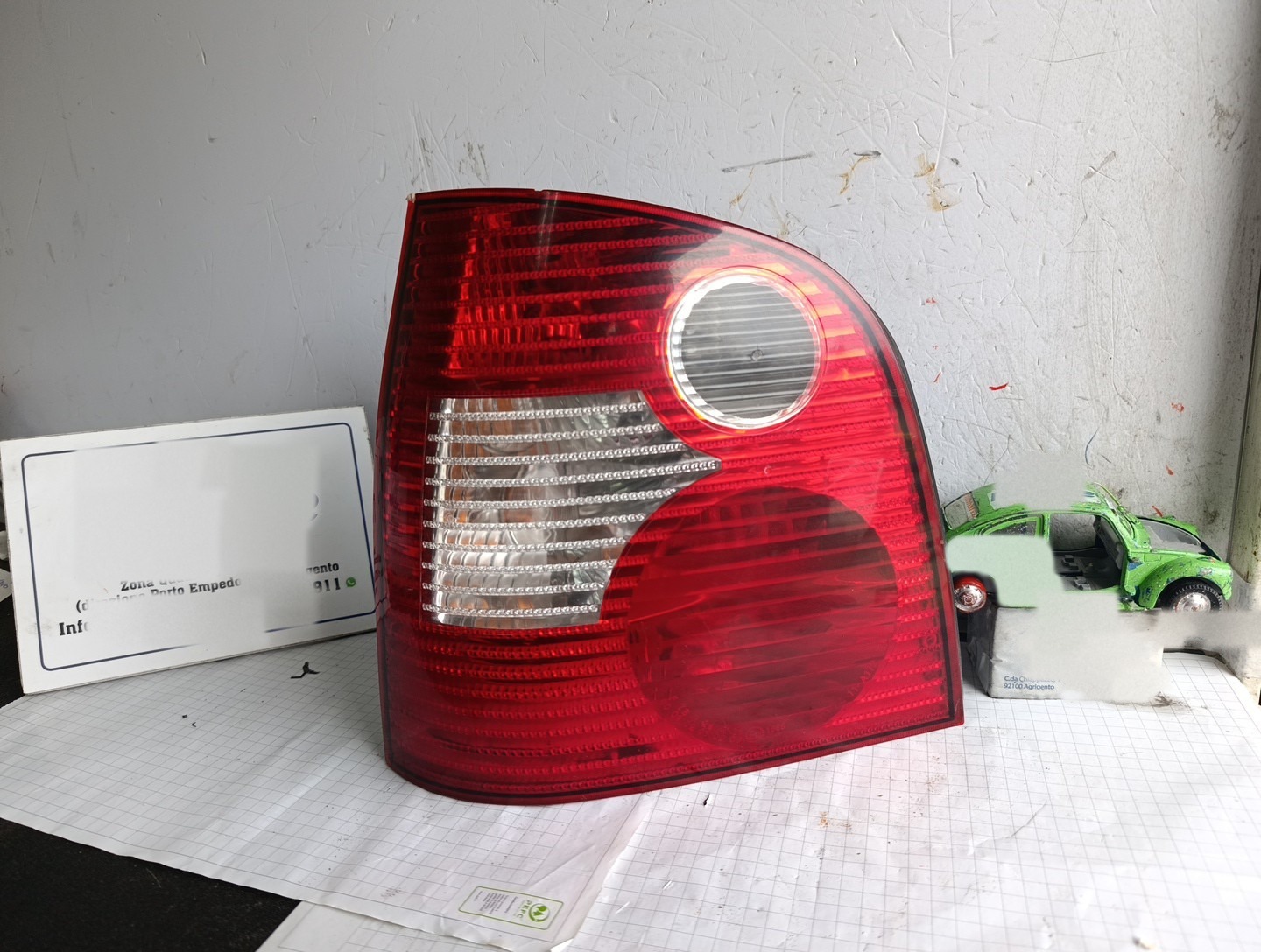 Fanale Post. Sinistro (Volkswagen) 6Q6945257A Usato