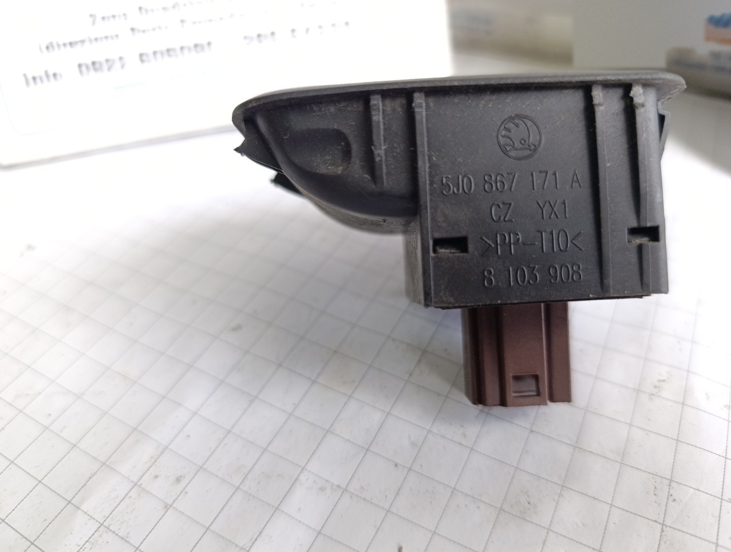 Miniatura 11