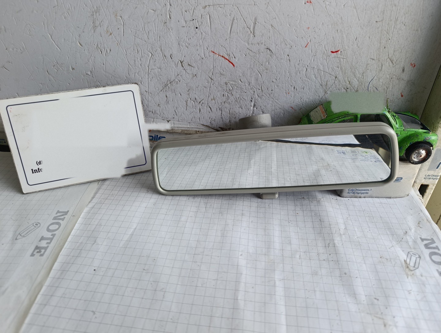 Retrovisore interno - Immagine 1 di 9