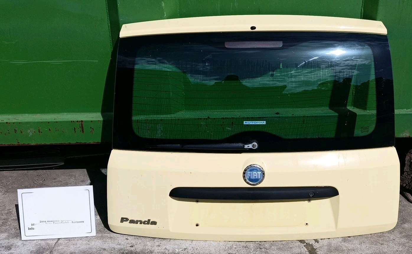 Portellone cofano posteriore - Immagine 1 di 12