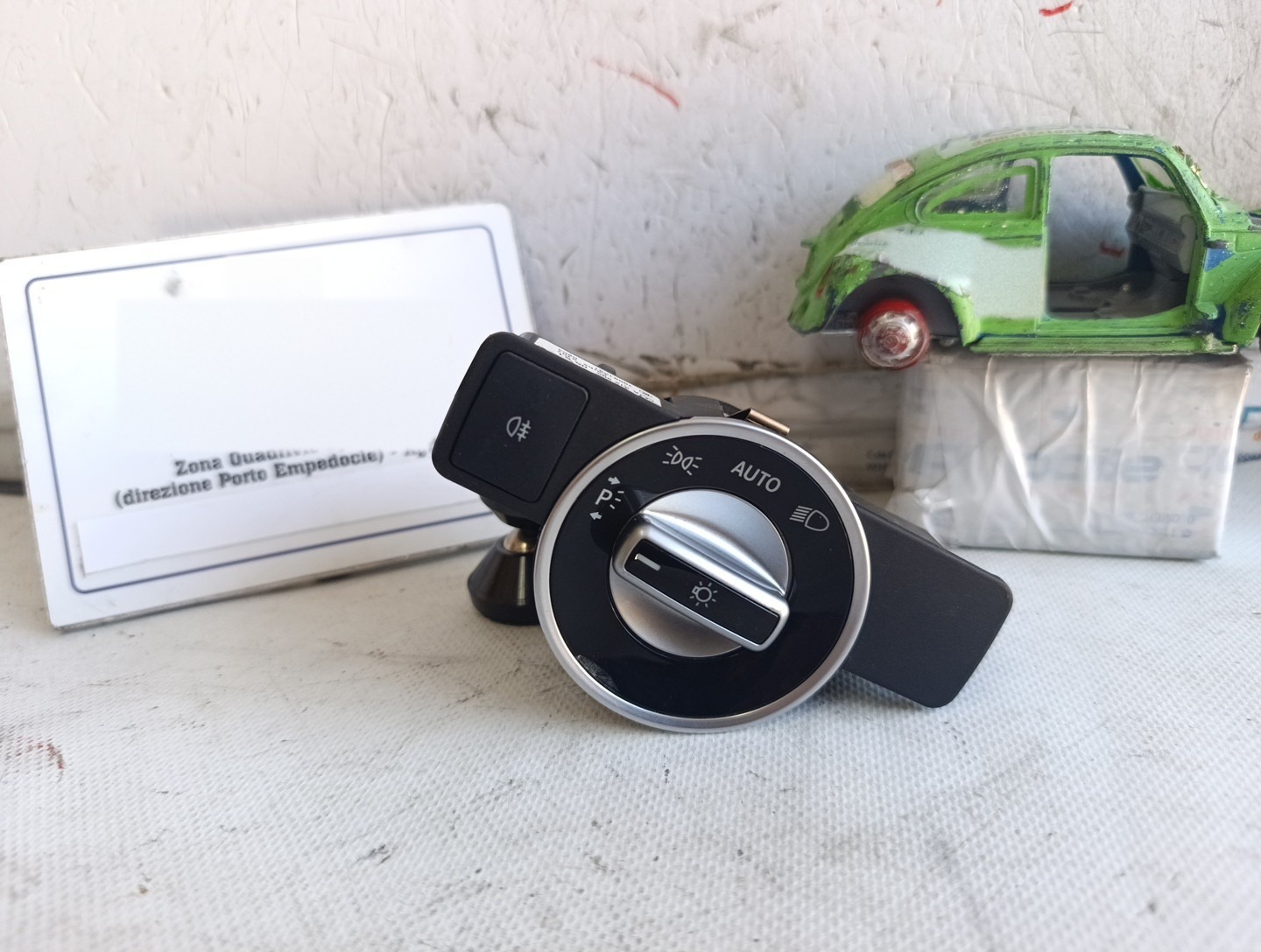 Interruttore Blocco Comando Luci (Mercedes) A2129050551 Usato