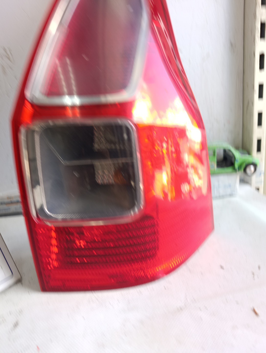Miniatura 9