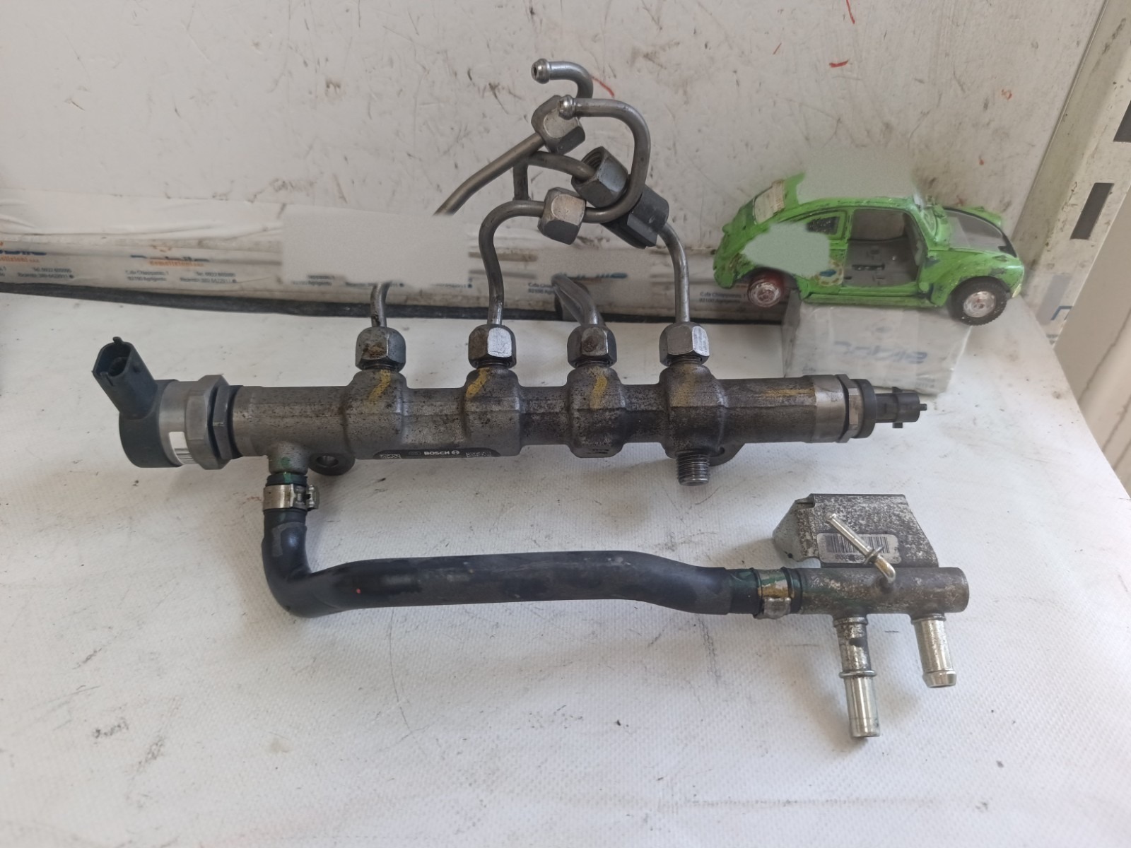 flauto carburante iniezione - Immagine 1 di 11