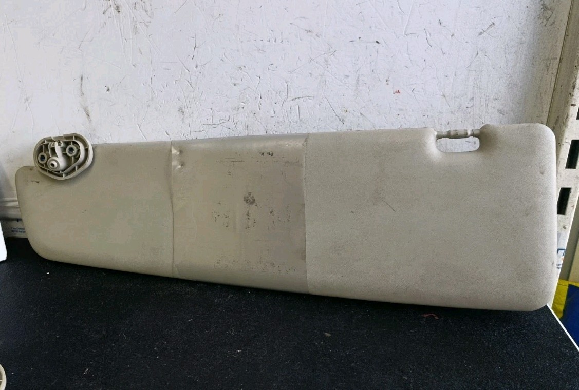 Aletta Parasole Parabrezza Sinistro Fiat DUCATO FURGONE (4Y) (04/14>07/19) 110936 110936 Usato