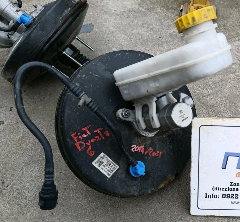 Servofreno Pompa Freno Con Vaschetta (Fiat) 51928238 Usato