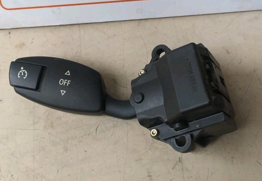 Blocco comandi regolatore velocità Sinistro - Immagine 1 di 4