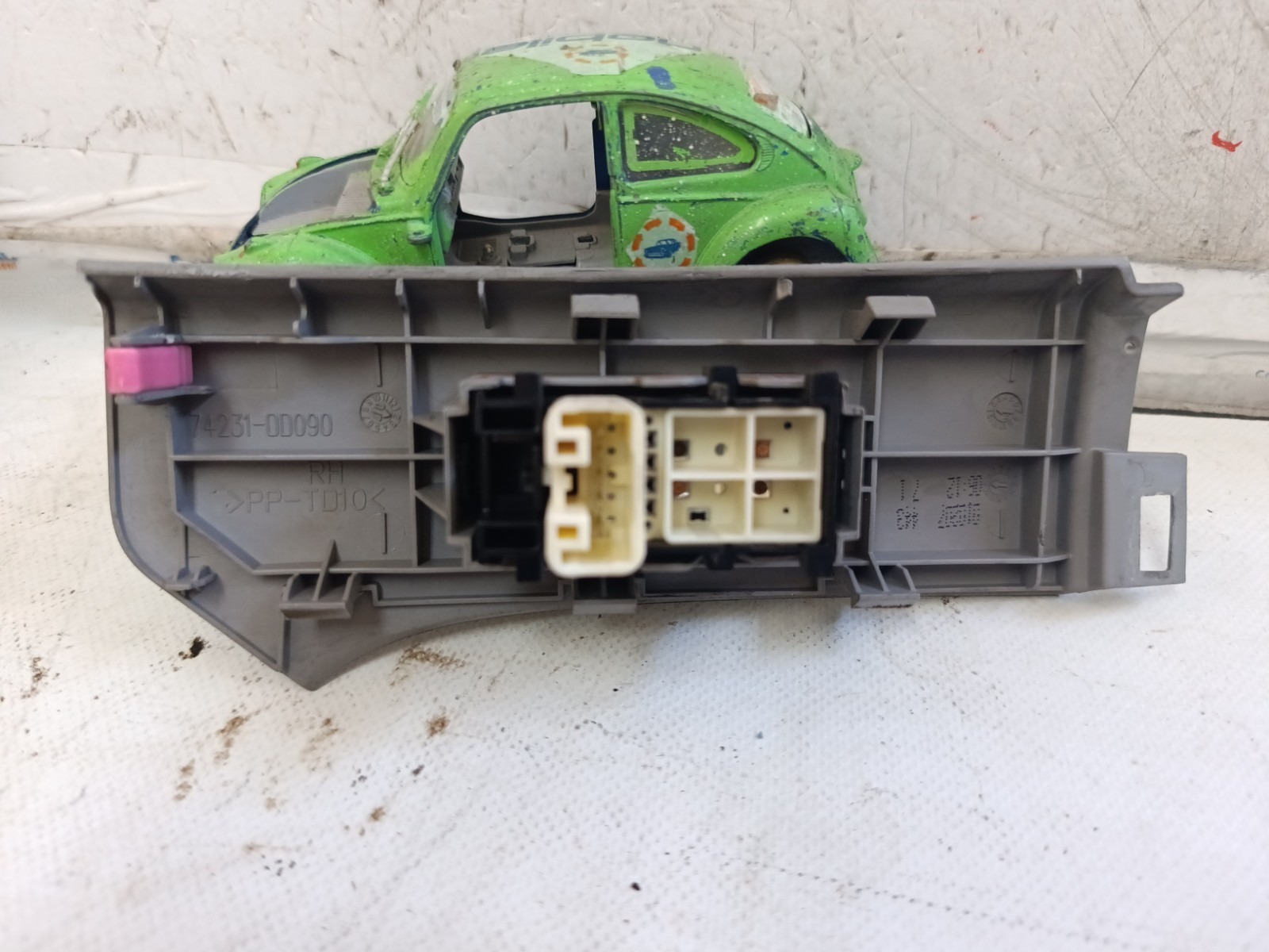 Miniatura 8