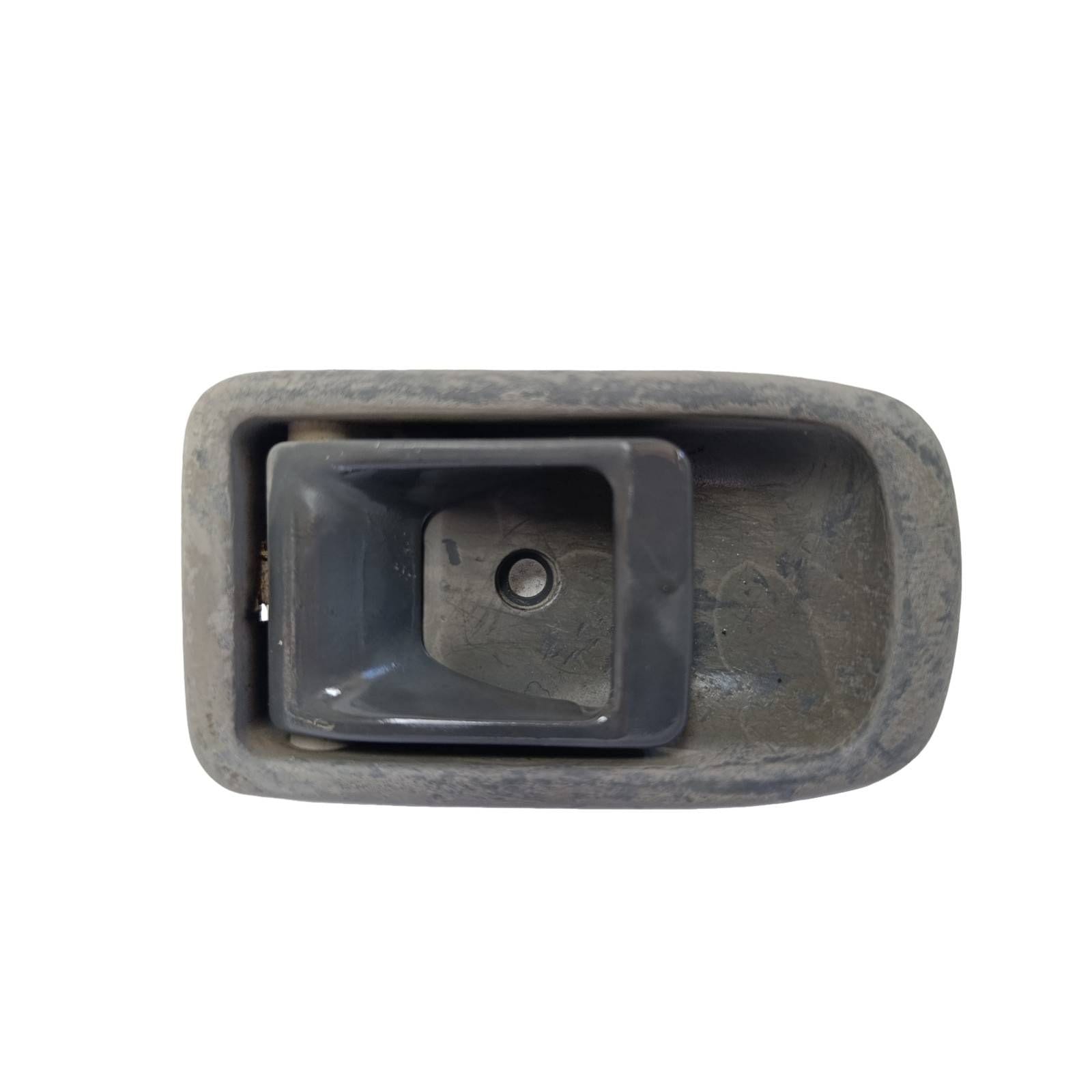 Maniglia Porta Ant. Sinistro (Piaggio) 6922087Z01000 Usato