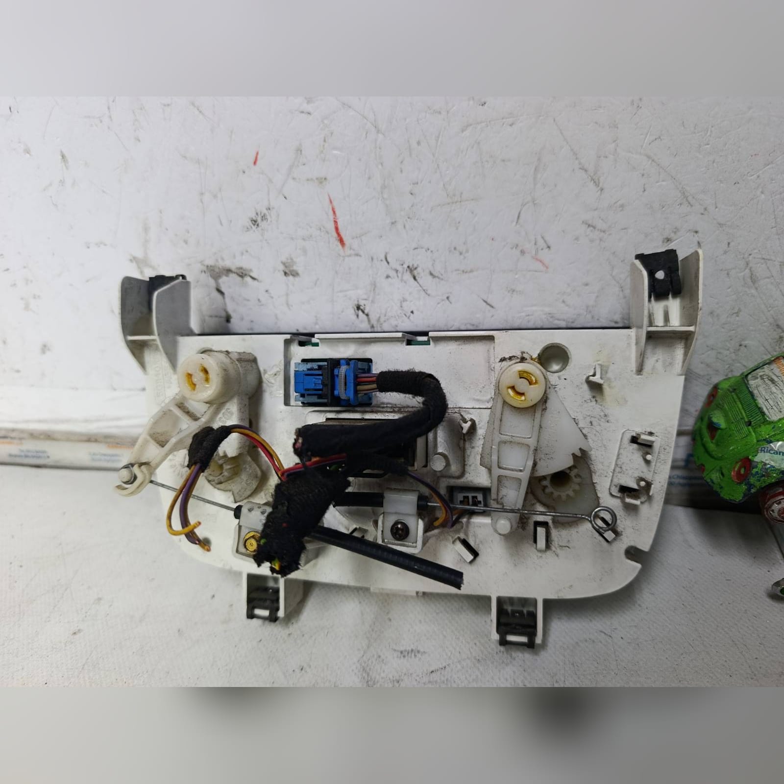 Miniatura 9