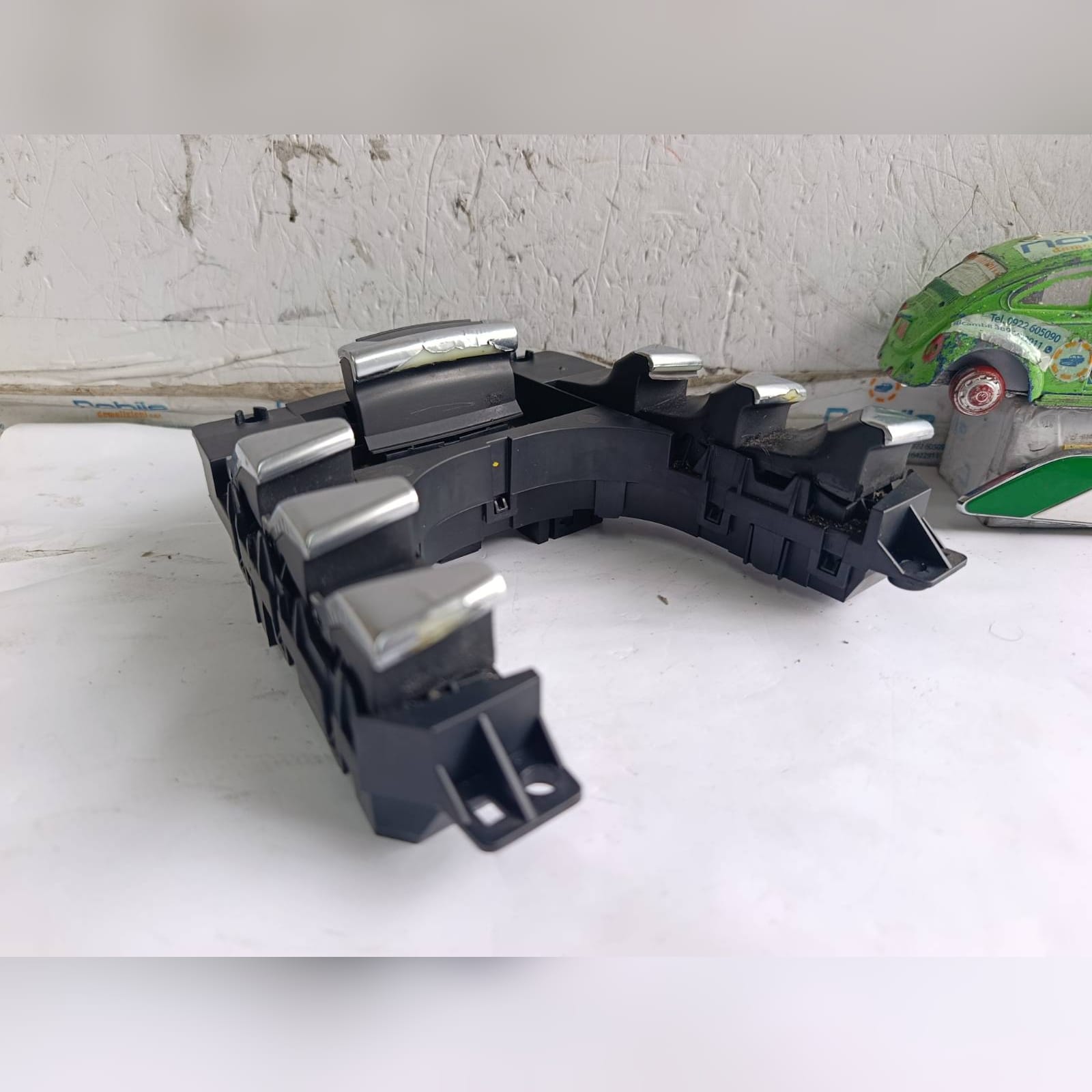 Miniatura 8