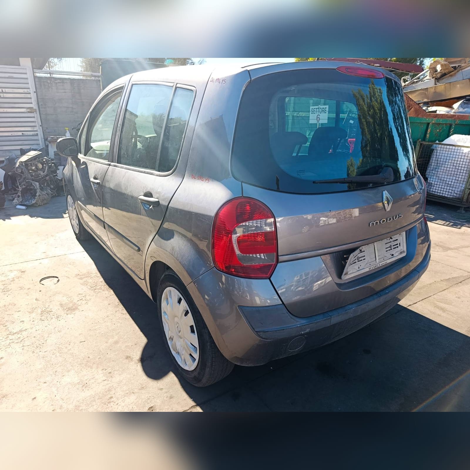 Miniatura 7