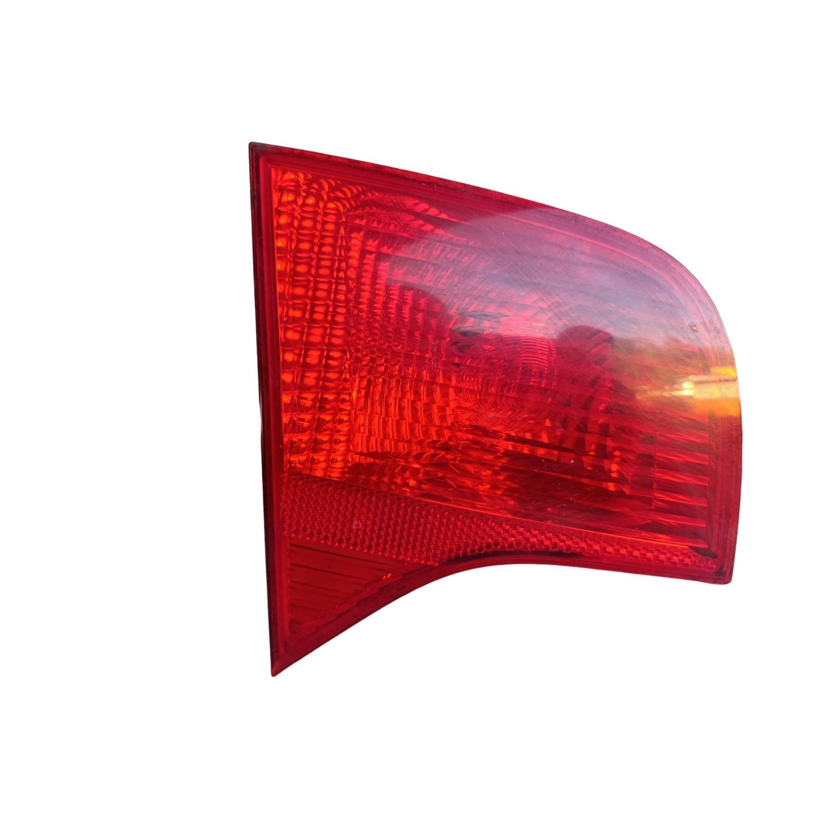 Fanale Post. Parte Int. Sinistro (Hella) 8E5945093A 8E5 945 093 A Usato