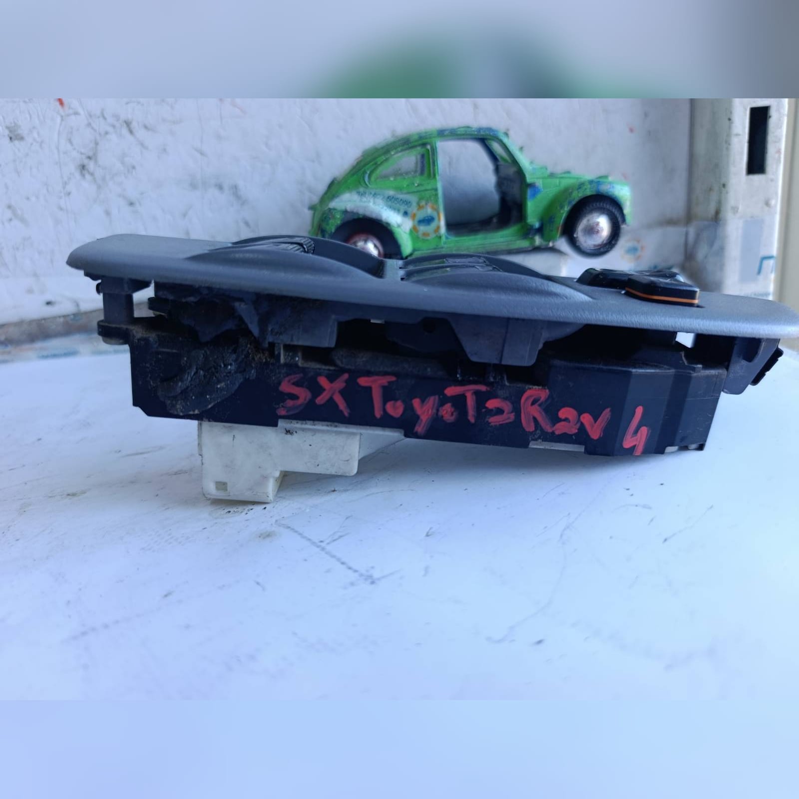 Miniatura 8