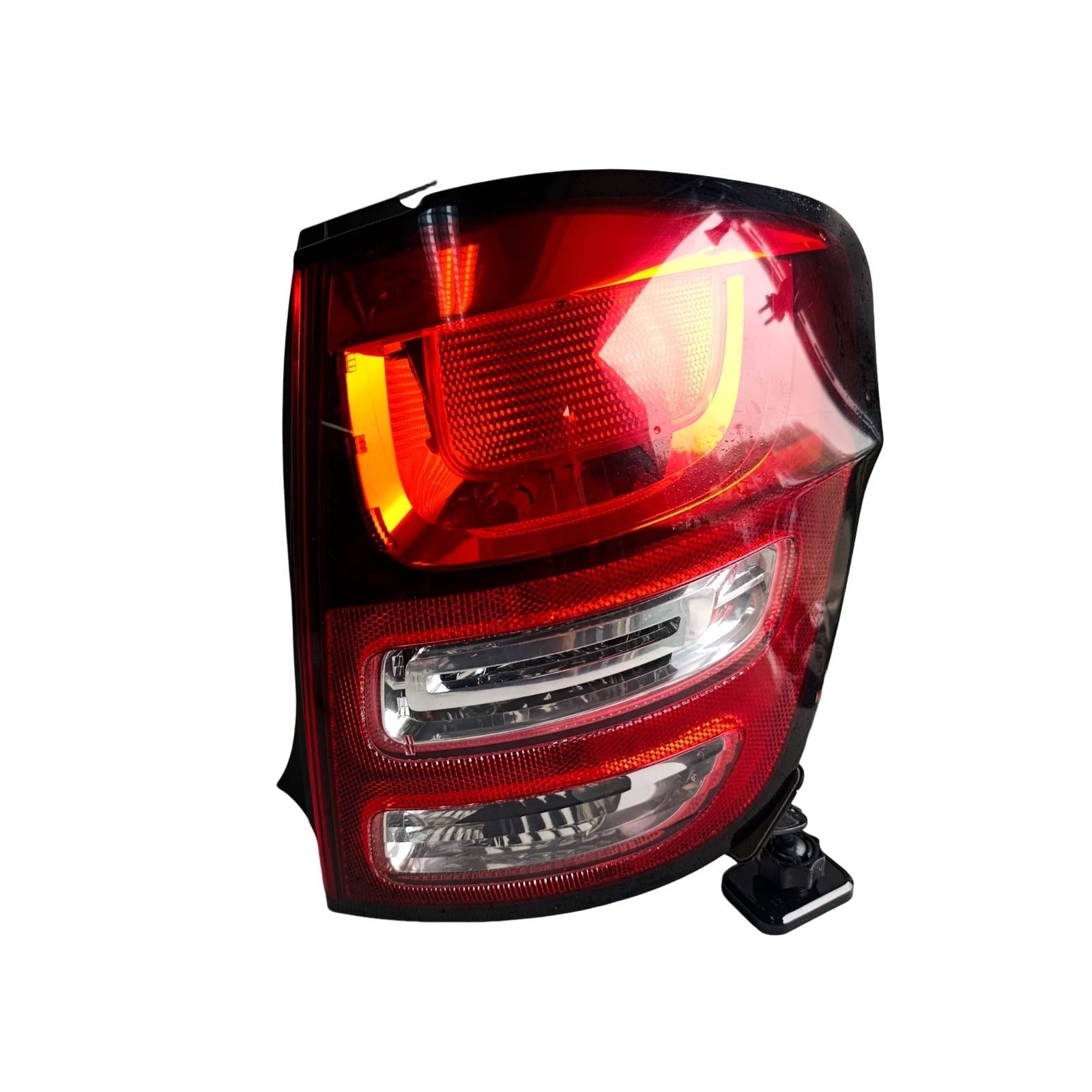 Fanale Post. Parte Est. Destro Citroen C3 2a Serie (A51) (09/09>06/13<) Usato
