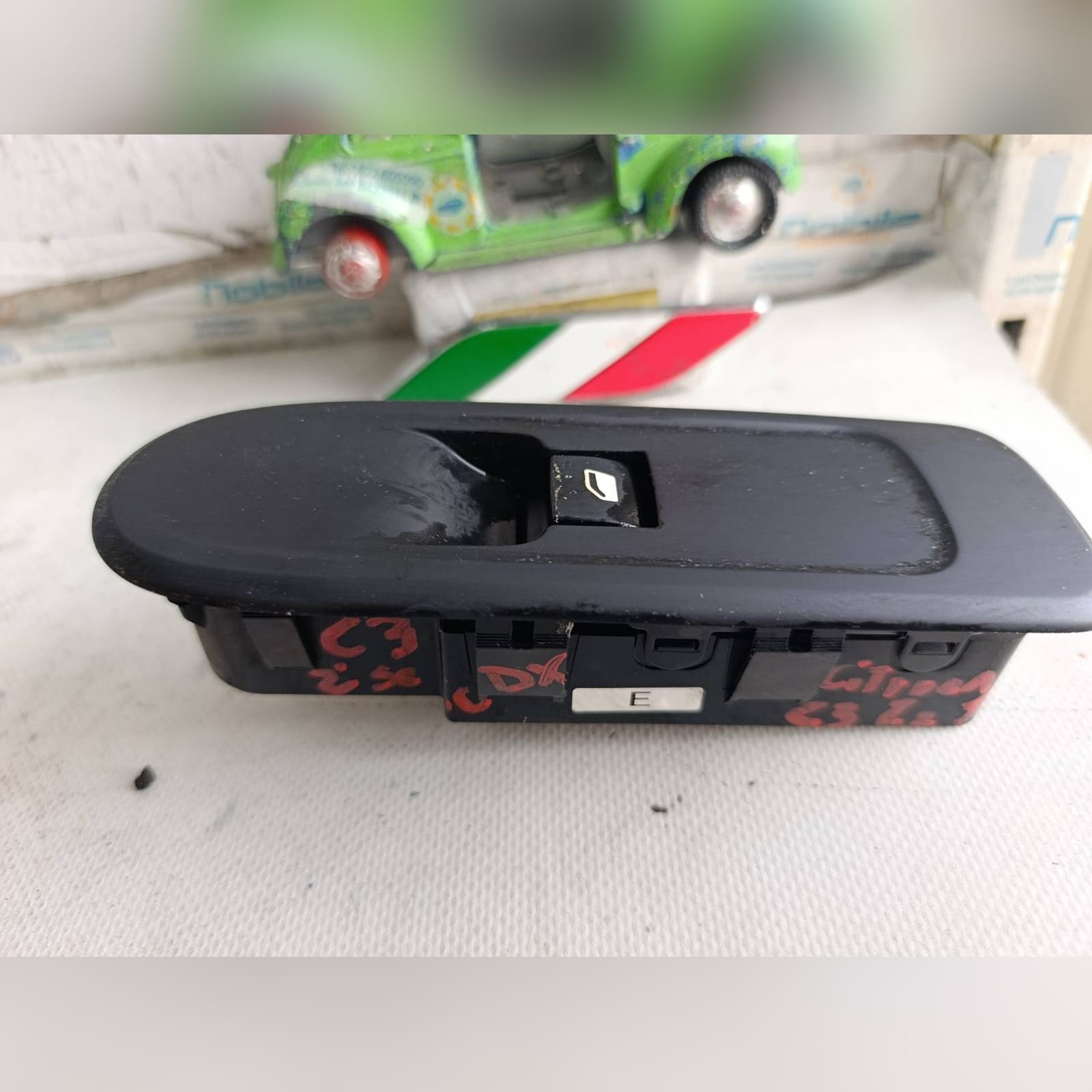 Miniatura 4