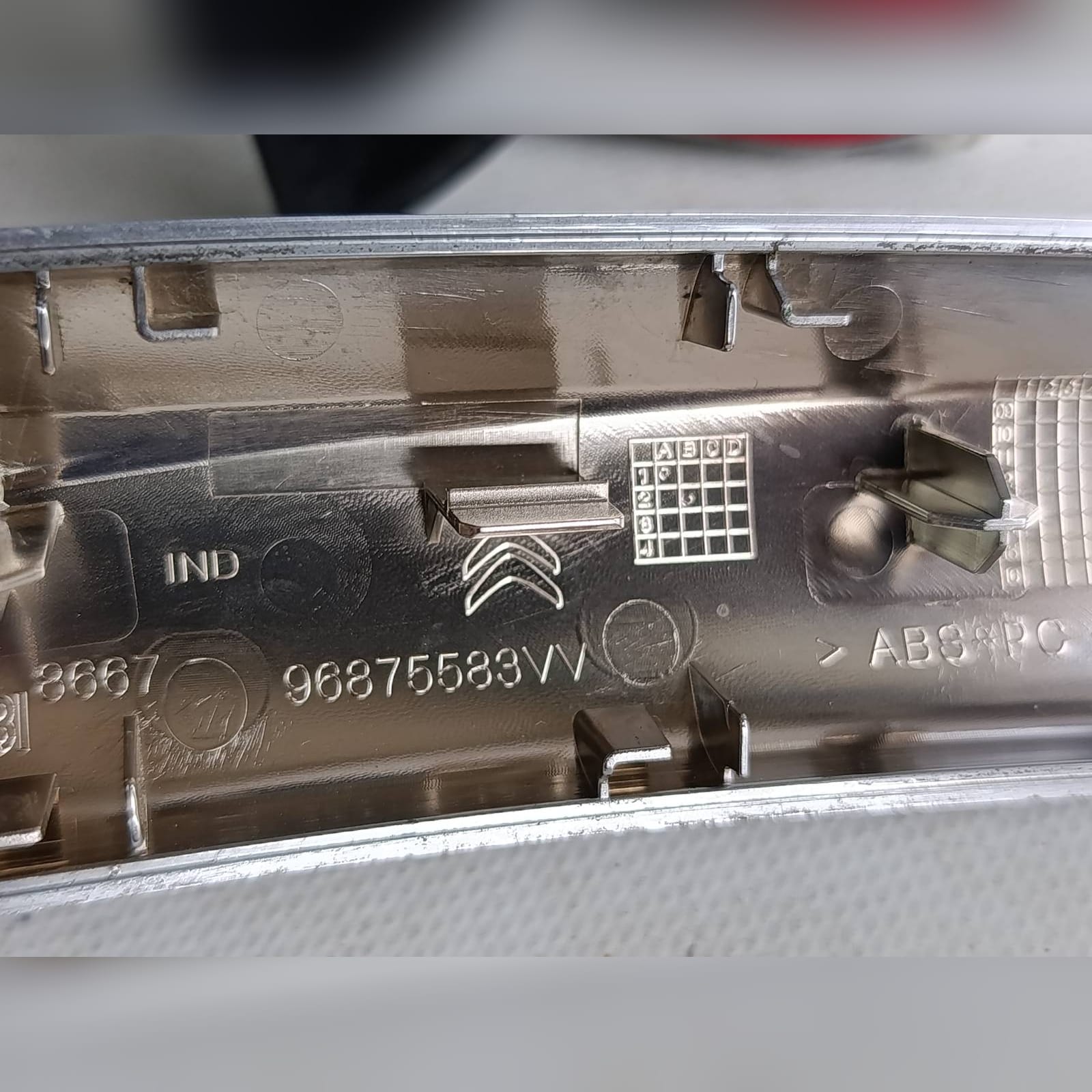 Miniatura 18