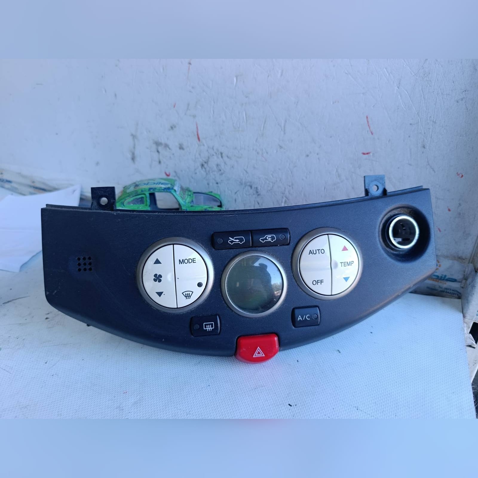 Miniatura 2
