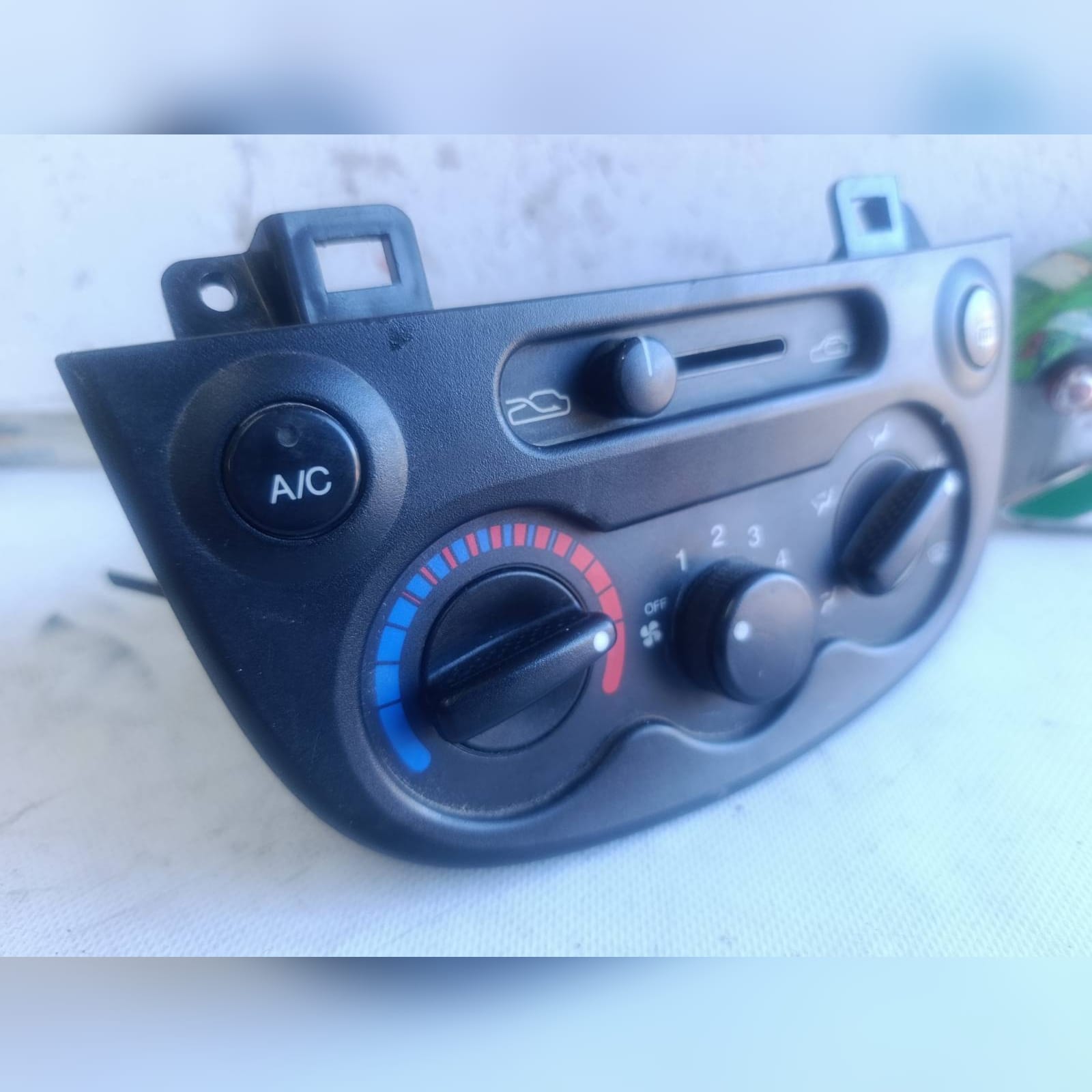 Miniatura 4