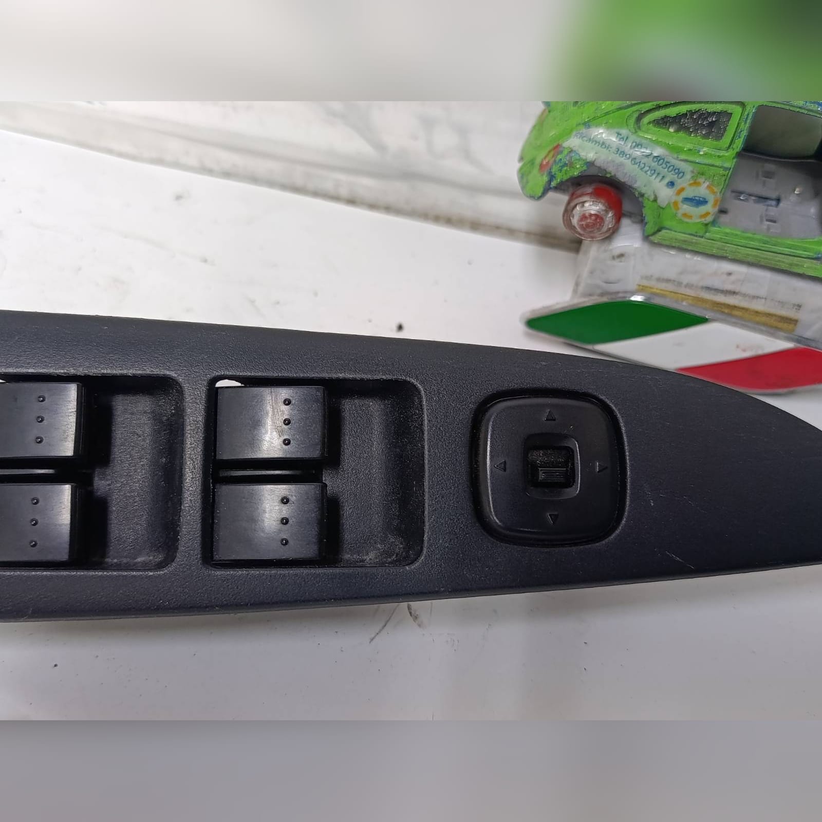 Miniatura 6