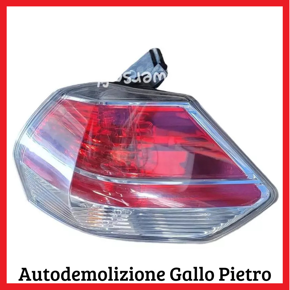 Fanale Post. Destro 265504CA0B Usato