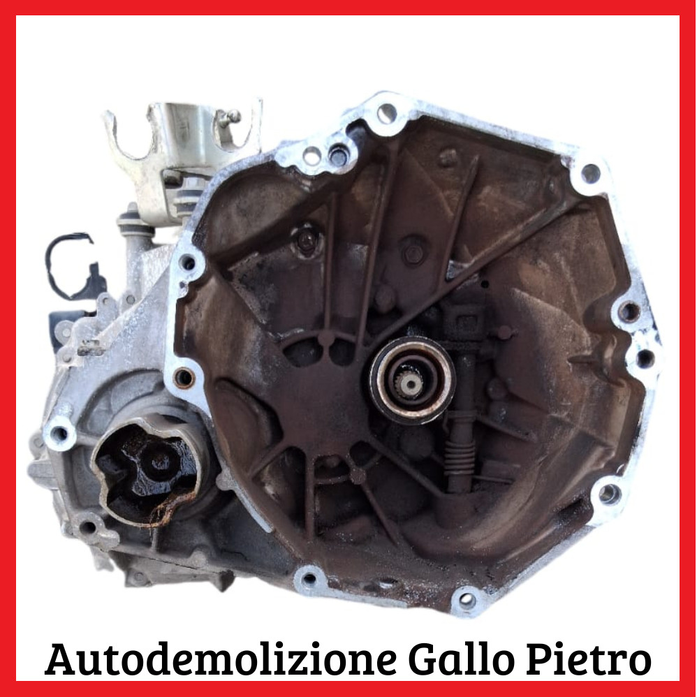 Cambio-5 Marce 24721-84M00 Usato