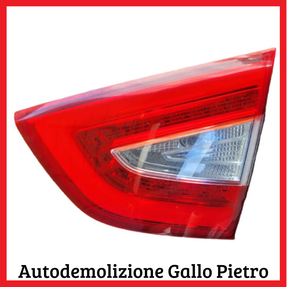 Fanale Post. Parte Int. Destro 92404-2Y500 Usato